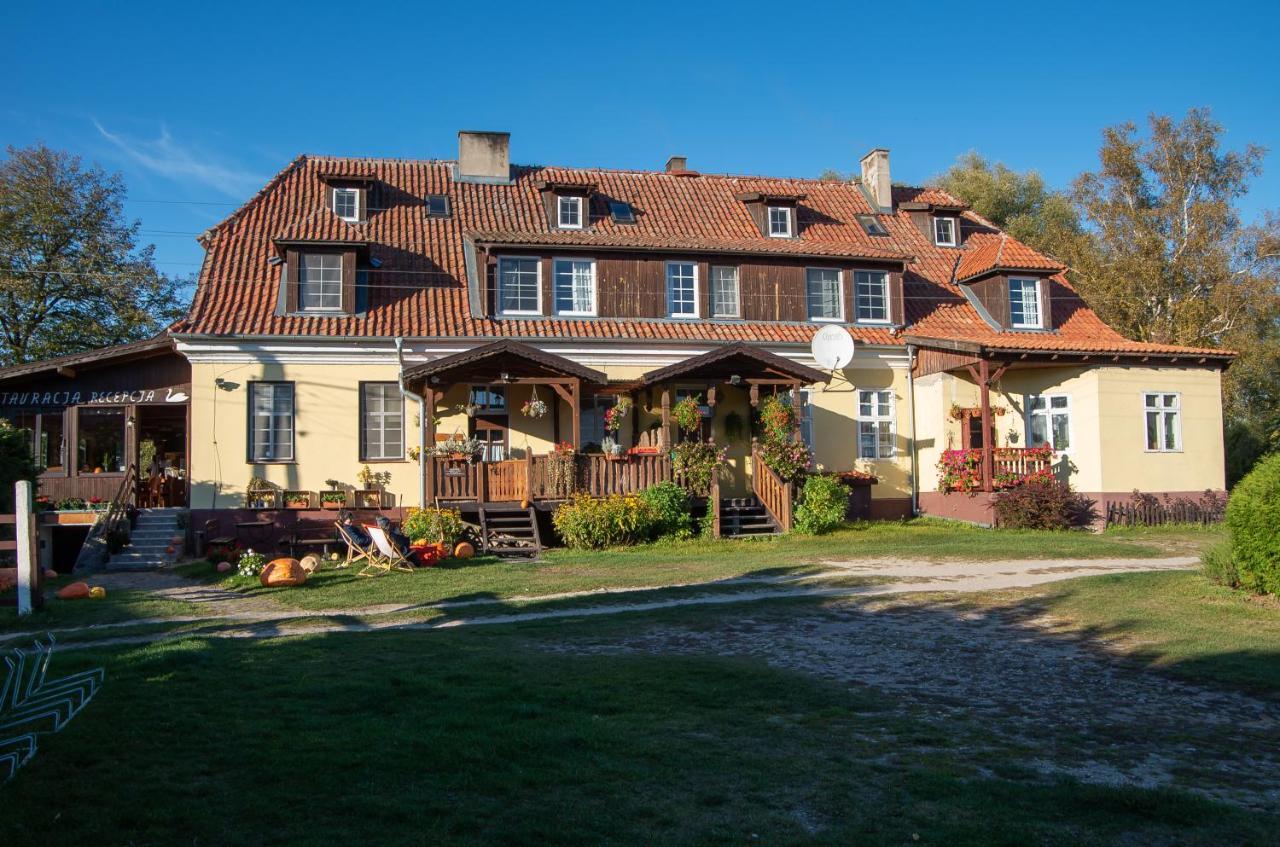 Folwark Luknajno Nad Jeziorem Sniardwy Gospoda Dziedzictwo Kulinarne Warmia-Mazury Mikołajki Buitenkant foto