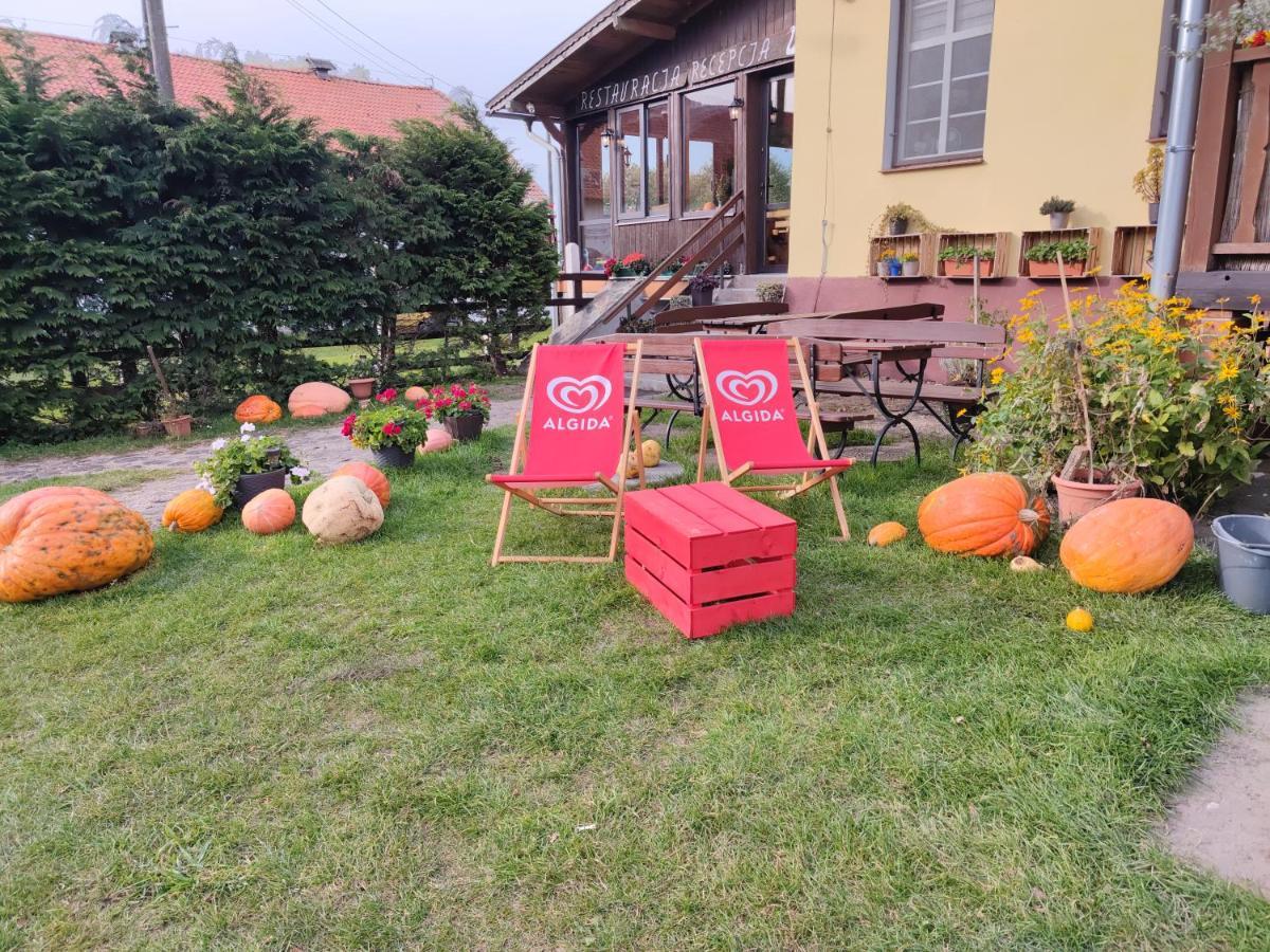 Folwark Luknajno Nad Jeziorem Sniardwy Gospoda Dziedzictwo Kulinarne Warmia-Mazury Mikołajki Buitenkant foto