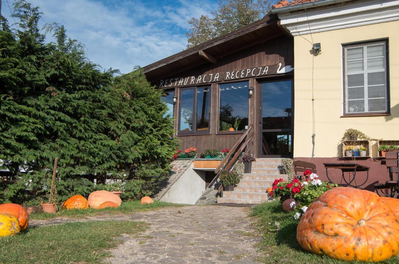 Folwark Luknajno Nad Jeziorem Sniardwy Gospoda Dziedzictwo Kulinarne Warmia-Mazury Mikołajki Buitenkant foto