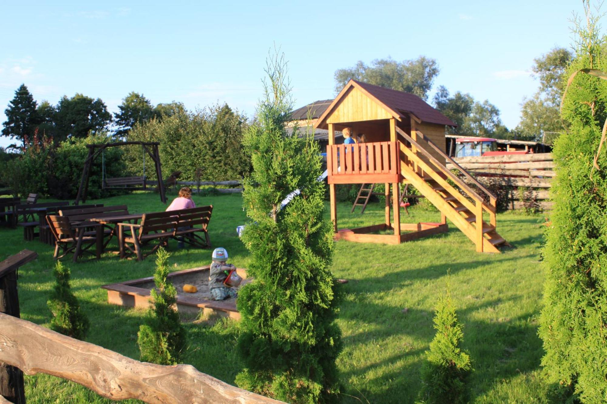 Folwark Luknajno Nad Jeziorem Sniardwy Gospoda Dziedzictwo Kulinarne Warmia-Mazury Mikołajki Buitenkant foto