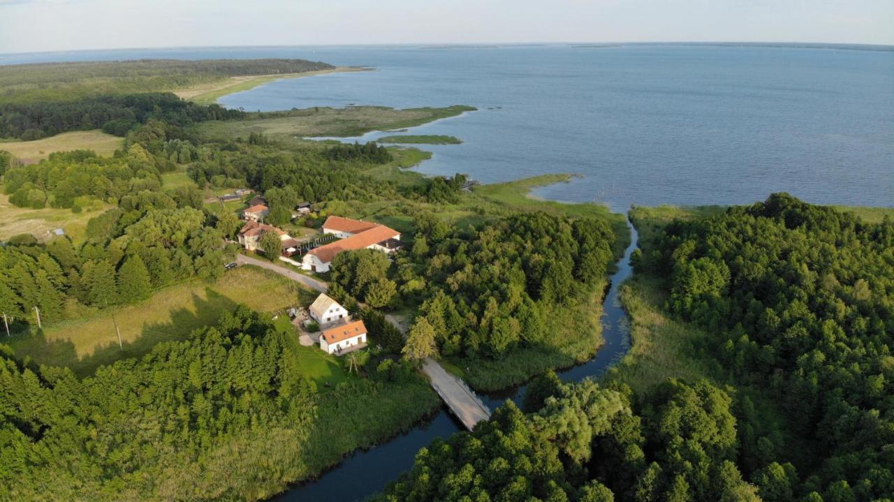 Folwark Luknajno Nad Jeziorem Sniardwy Gospoda Dziedzictwo Kulinarne Warmia-Mazury Mikołajki Buitenkant foto